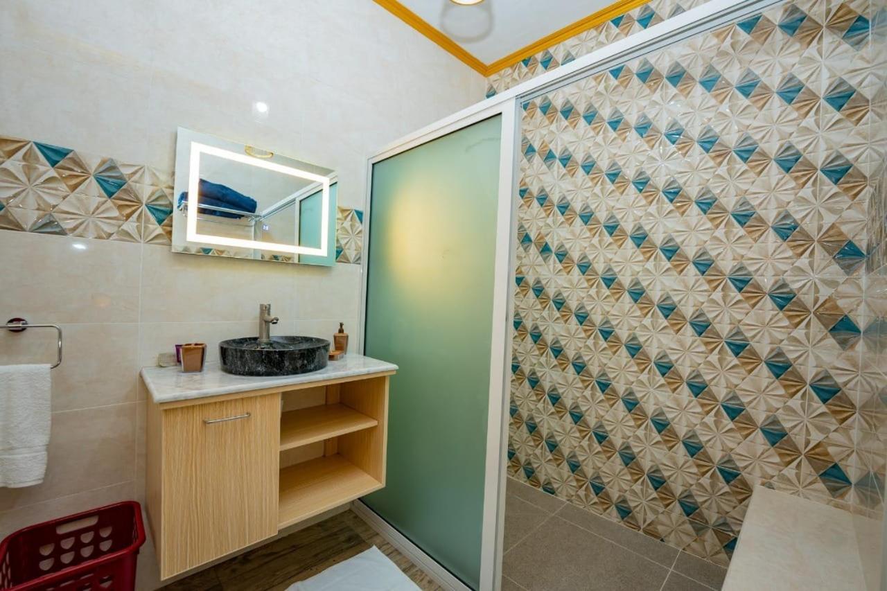 Paradise Breeze Apartment Misere Extérieur photo